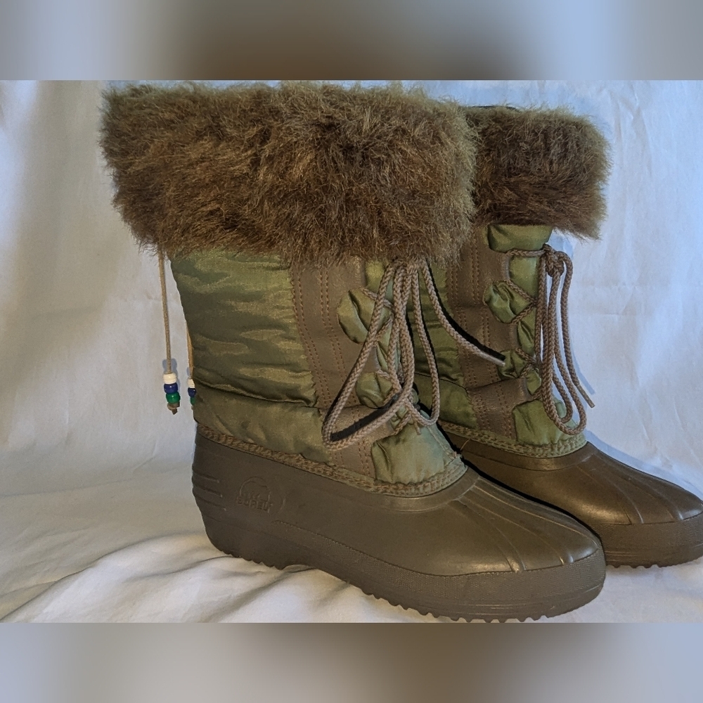 Army Green Sorel Boots Size 7 Women - Picture 1 of 7